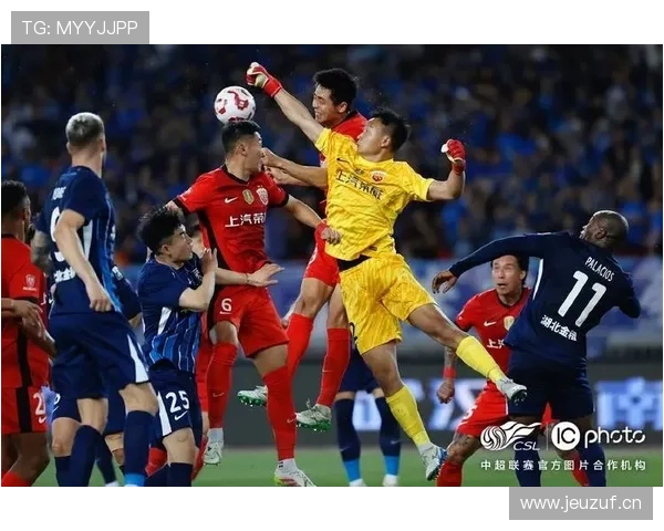 中超赛前深度分析:球队状态、战术布局与关键球员展望 - 副本 - 副本 (2) 中超赛前深度分析:球队状态、战术布局与关键球员展望 - 副本 - 副本 (2)